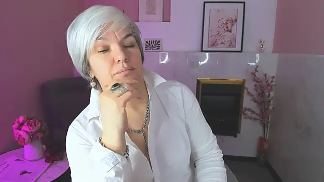 CarmenSoft online show from 04-15-26, 08:42