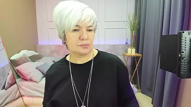 CarmenSoft online show from 03-07-25, 08:44
