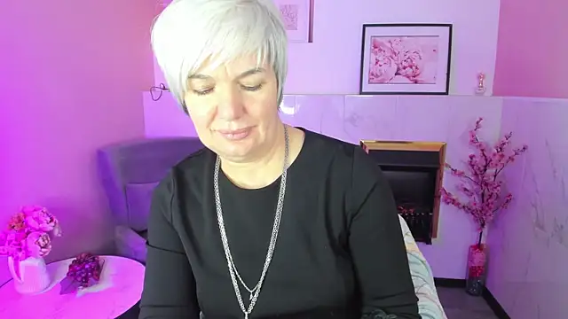 CarmenSoft online show from 10-18-25, 08:55