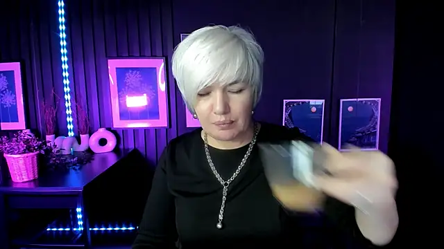 CarmenSoft online show from 12-01-25, 08:53