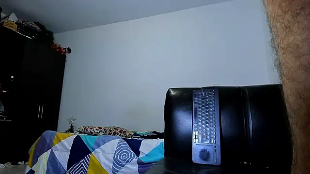 ares sexxx online show from 11-24-25, 04:18