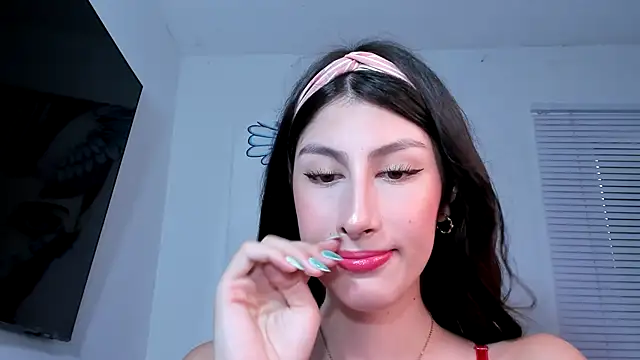 valeria gonzales  online show from 03-11-25, 09:48