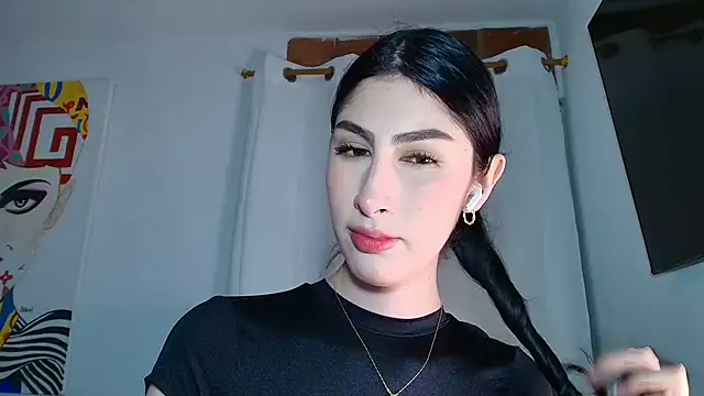 Snapshot of valeria_gonzales_ chatting on 07-26-26, 01:12 valeria gonzales online show from 07-26-26, 01:12