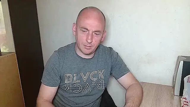 Johan   Barker online show from 04-21-26, 10:44