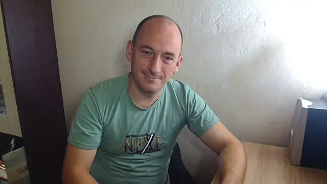 Johan   Barker online show from 10-07-25, 10:49