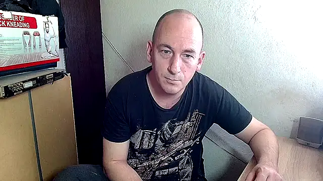 Johan   Barker online show from 02-05-25, 02:26