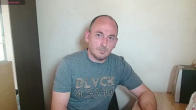 Johan   Barker online show from 04-13-26, 12:09