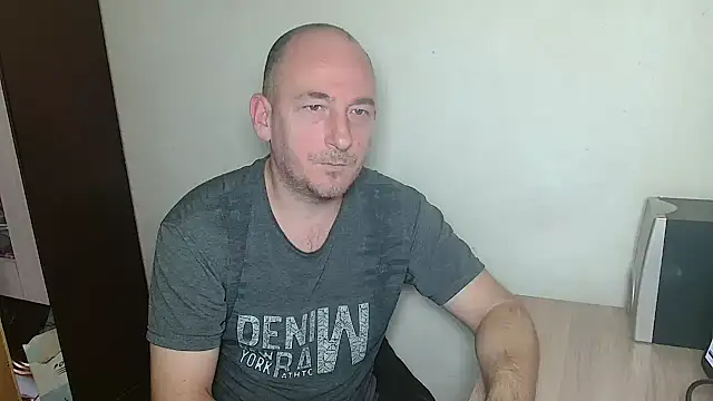 Johan   Barker online show from 12-21-25, 11:45