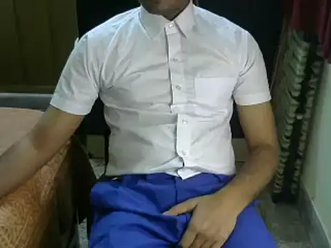 aloneboy1996 online show from 01-07-25, 03:23