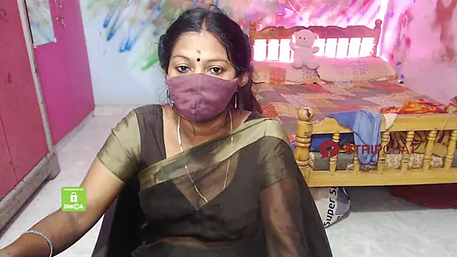 Snapshot of Novapol chatting on 09-21-25, 01:38 Novapol online show from 09-21-25, 01:38