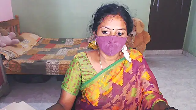 Snapshot of Novapol chatting on 02-06-26, 01:29 Novapol online show from 02-06-26, 01:29