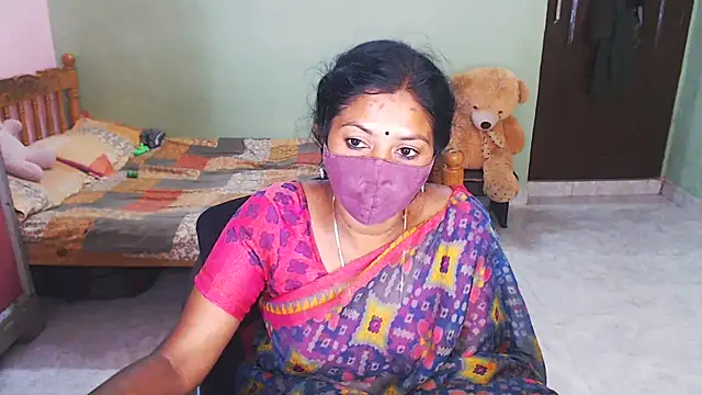 Snapshot of Novapol chatting on 02-08-26, 06:16 Novapol online show from 02-08-26, 06:16