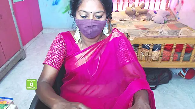 Snapshot of Novapol chatting on 12-05-25, 05:55 Novapol online show from 12-05-25, 05:55