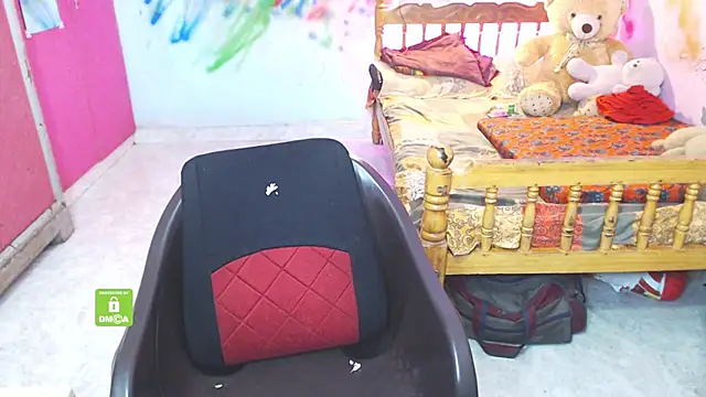 Snapshot of Novapol chatting on 12-02-25, 02:08 Novapol online show from 12-02-25, 02:08