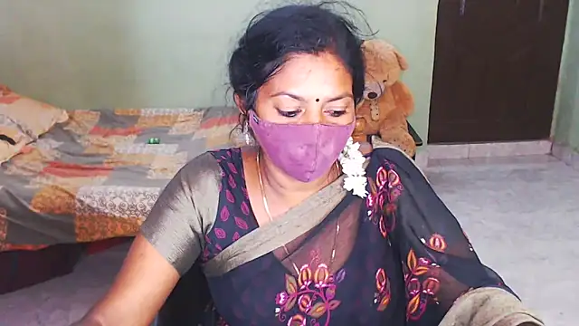 Snapshot of Novapol chatting on 02-20-26, 05:48 Novapol online show from 02-20-26, 05:48