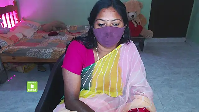 Snapshot of Novapol chatting on 12-16-25, 05:11 Novapol online show from 12-16-25, 05:11