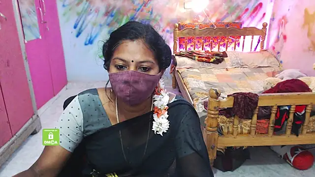 Snapshot of Novapol chatting on 11-25-25, 01:22 Novapol online show from 11-25-25, 01:22