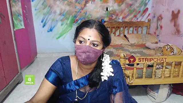 Snapshot of Novapol chatting on 09-27-25, 01:17 Novapol online show from 09-27-25, 01:17