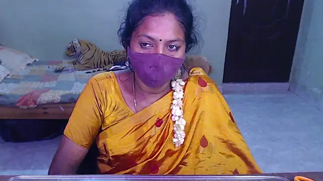 Snapshot of Novapol chatting on 07-09-26, 01:54 Novapol online show from 07-09-26, 01:54