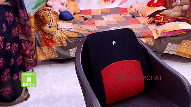 Snapshot of Novapol chatting on 03-15-25, 01:51 Novapol online show from 03-15-25, 01:51