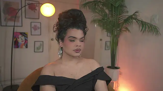 artechloe online show from 11-25-25, 05:46