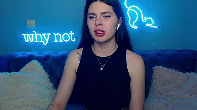 ViollinaLove online show from 04-10-26, 04:47