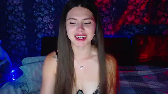 ViollinaLove online show from 06-25-26, 04:54