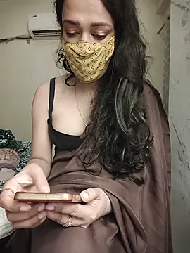 Snapshot of Lavanya_Shah chatting on 06-16-26, 03:01 Lavanya Shah online show from 06-16-26, 03:01