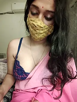 Snapshot of Lavanya_Shah chatting on 02-11-26, 03:12 Lavanya Shah online show from 02-11-26, 03:12