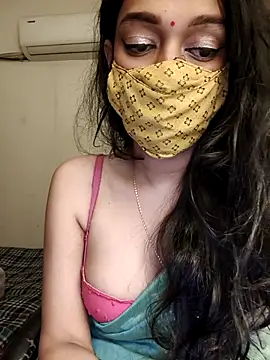 Snapshot of Lavanya_Shah chatting on 11-25-25, 03:01 Lavanya Shah online show from 11-25-25, 03:01