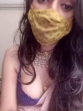 Snapshot of Lavanya_Shah chatting on 10-14-25, 02:39 Lavanya Shah online show from 10-14-25, 02:39