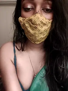 Snapshot of Lavanya_Shah chatting on 01-08-26, 03:18 Lavanya Shah online show from 01-08-26, 03:18