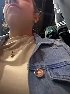 Hall 16 online show from 11-18-25, 09:29