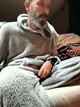 207RCCam online show from 01-08-26, 06:41