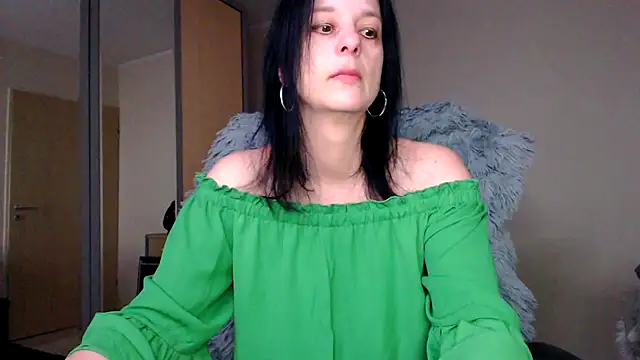 Snapshot of _Sweetlonglips_ chatting on 02-20-25, 09:11  Sweetlonglips  online show from 02-20-25, 09:11
