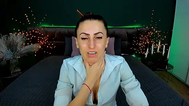 Rebecca Diamond online show from 02-26-26, 06:46