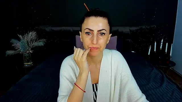 Rebecca Diamond online show from 02-13-26, 06:13