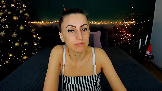 Rebecca Diamond online show from 12-19-25, 06:38