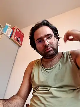 Snapshot of Azad64 chatting on 01-08-25, 12:58 Azad64 online show from 01-08-25, 12:58