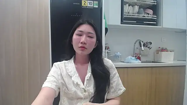 Snapshot of Asiagirll chatting on 05-02-26, 02:33 Asiagirll online show from 05-02-26, 02:33