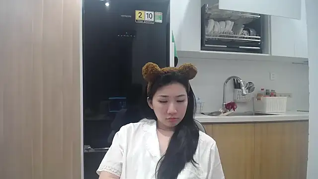 Snapshot of Asiagirll chatting on 05-20-26, 12:02 Asiagirll online show from 05-20-26, 12:02