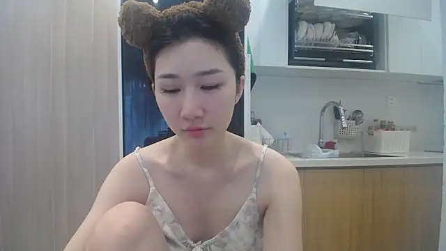 Snapshot of Asiagirll chatting on 05-22-26, 01:36 Asiagirll online show from 05-22-26, 01:36