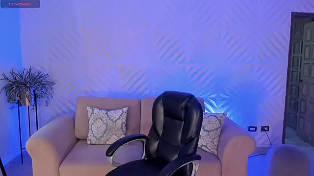 AbellaCroft online show from 01-11-26, 01:07