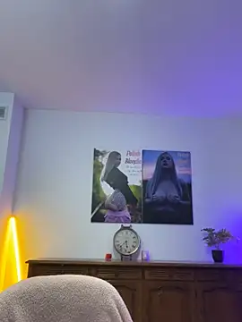 Snapshot of Cute-Alice chatting on 02-05-25, 10:55 Cute-Alice online show from 02-05-25, 10:55