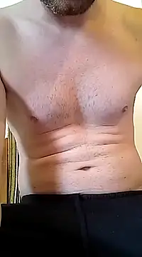 Snapshot of Rolandxxxr chatting on 02-14-25, 09:34 Rolandxxxr online show from 02-14-25, 09:34