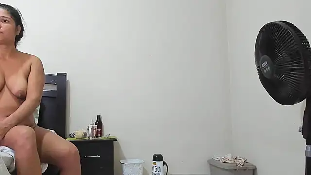 mara2020 69 online show from 06-10-26, 03:24