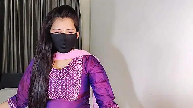 YourLovelyQueen online show from 01-16-25, 05:12