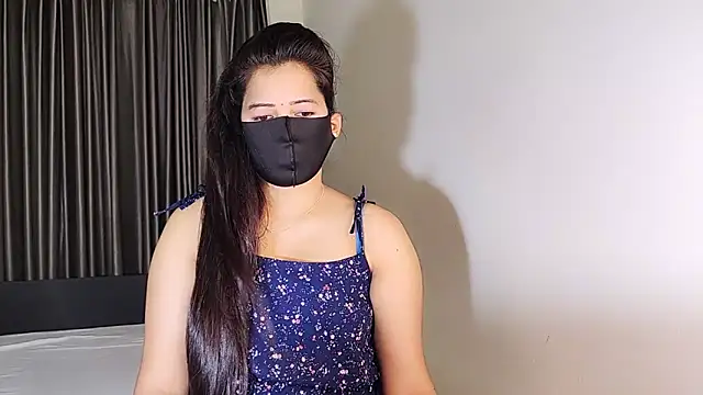 YourLovelyQueen online show from 02-12-25, 05:37