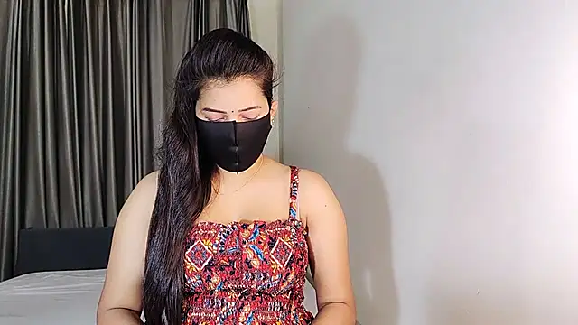 YourLovelyQueen online show from 01-03-25, 05:53