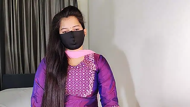 YourLovelyQueen online show from 01-16-25, 08:14